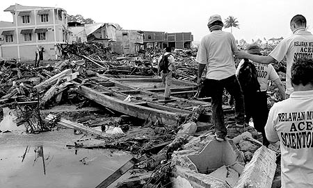 Scientology Volunteer Ministers in Banda Aceh, Indonesia