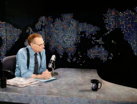 Larry King was the only CNN host qualified to interview the Scientology leader; while in contrast,
Cooper lacked the intellectual heft
to carry a one-on-one interview with any intelligent subject for any substantive length of time.  